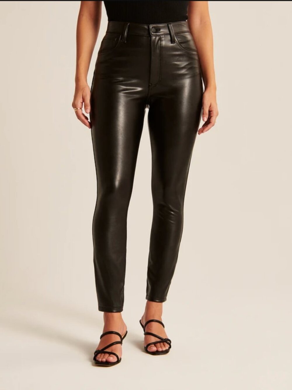 NEW Abercrombie&Fitch Faux Leather Black skinny pants - Curve Love 28 size
